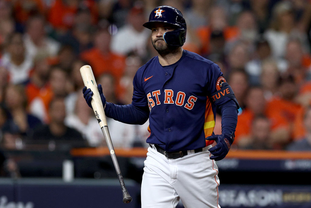 Jose Altuve is now 0-for-23 this postseason. That breaks a tie with Dal Maxvill, who went 0-for-22 for the Cardinals in the 1968 World Series, for the longest hitless streak to begin a postseason in MLB history. (h/t @EliasSports)