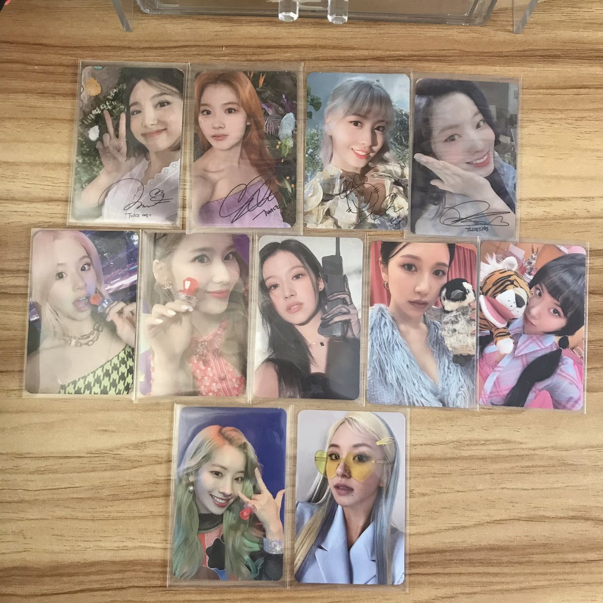 dubnacart's tweet photo. quiting sale !! 
✦ ︙꒰ wts twice lfb | twice ph ꒱  

⤷ sold as set only !!
🧾₱ 4,000 set

𓏳 will post small sets if wala inch !
𓏳 can lf kahati !! 
𓏳 100% sure

- pbd below !

⌗ wts lfb twice nayeon jeongyeon momo sana jihyo mina dahyun chaeyoung tzuyu m&amp;m rp fancy b1&amp;2 https://t.co/zinAlw1muZ