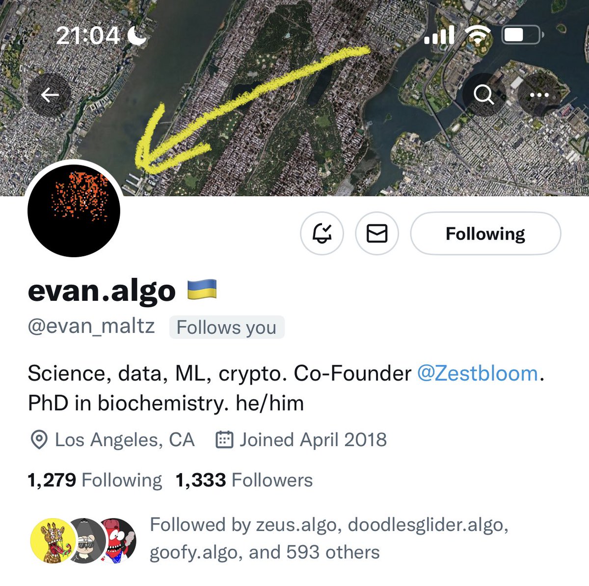 Breaking: first smart contract that updates a mutable #NFT and changes a @Twitter profile picture has been deployed on the <a href="/Algorand/">Algorand</a> blockchain. You may want to follow <a href="/evan_maltz/">evan</a> @KinnDAO <a href="/ZestBloom/">True Tales</a> as some amazing things are coming. $algo #AlgorandNFTs