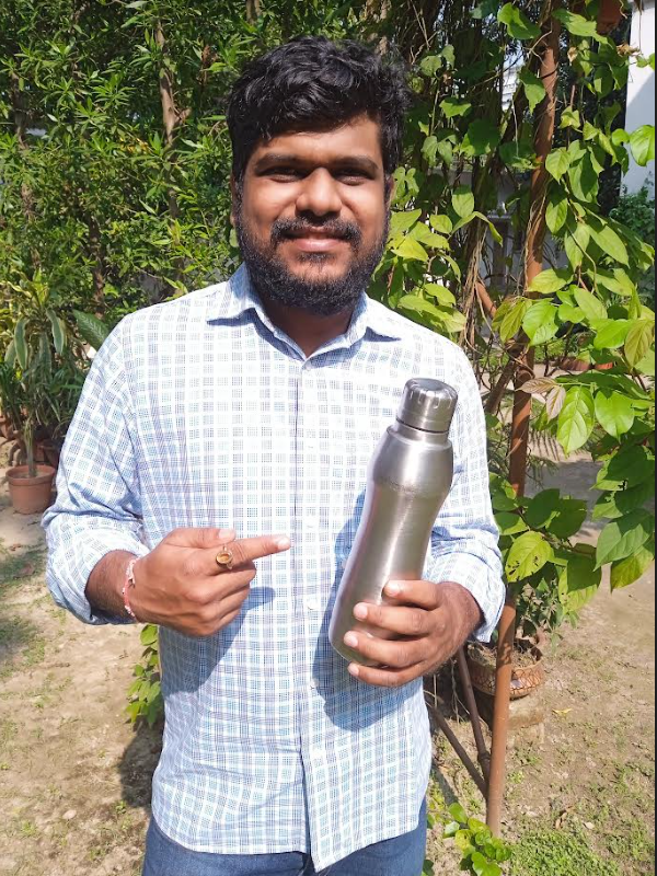 Day 1 - Carry a non-plastic water bottle while stepping out of home
@PMOIndia @narendramod @UN @antonioguterres  @mygovindia @moefcc @byadavbjp 
#LiFEChallenge #ProPeoplePlanet #MissionLiFE #LifestyleForEnvironment