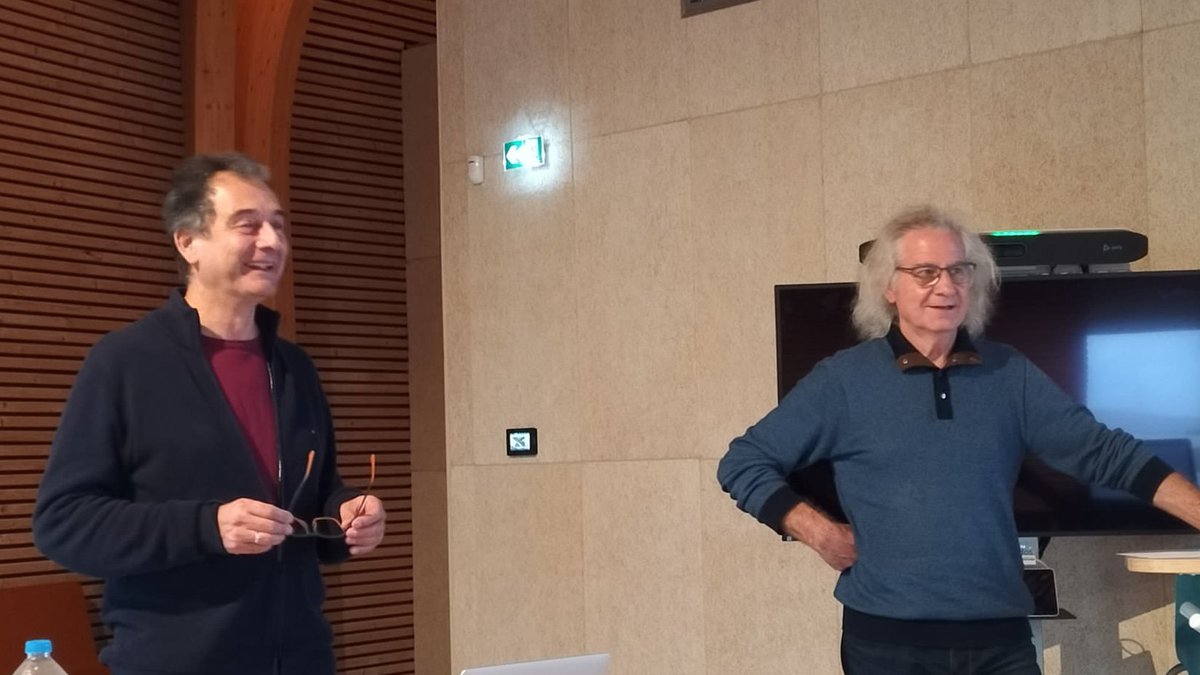 Colloque_M's tweet photo. #m2022 La journée reprend par un mot toujours accueillant, bienveillant et humoristique des "papas" de @Colloque_M et de la Revue MTO @pressesdesmines : Daniel Bonnet Université Jean Moulin Lyon 3
@UJML et Pierre-Michel Riccio @IMTMinesAles https://t.co/9zE1UeLNs9