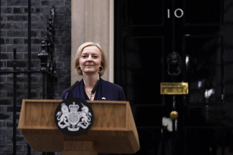 ltntw's tweet image. 真的發大財！福利也太好了吧...
但特拉斯只擔任首相45天，也讓英國反對黨不滿，認為特拉斯不該享有這筆錢的津貼。

【特拉斯上任僅45天 享年領414萬終身津貼】
news.ltn.com.tw/news/world/bre…

#英國 #UK #LizTruss #LizTrussPM #LizTrussresigns