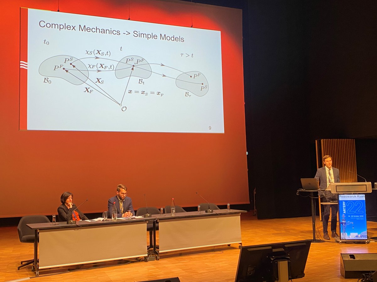 RPewowaruk's tweet photo. 🇫🇷 Good science and great company at #ARTERY22 @CheslerLab https://t.co/YQIaxNgQCO