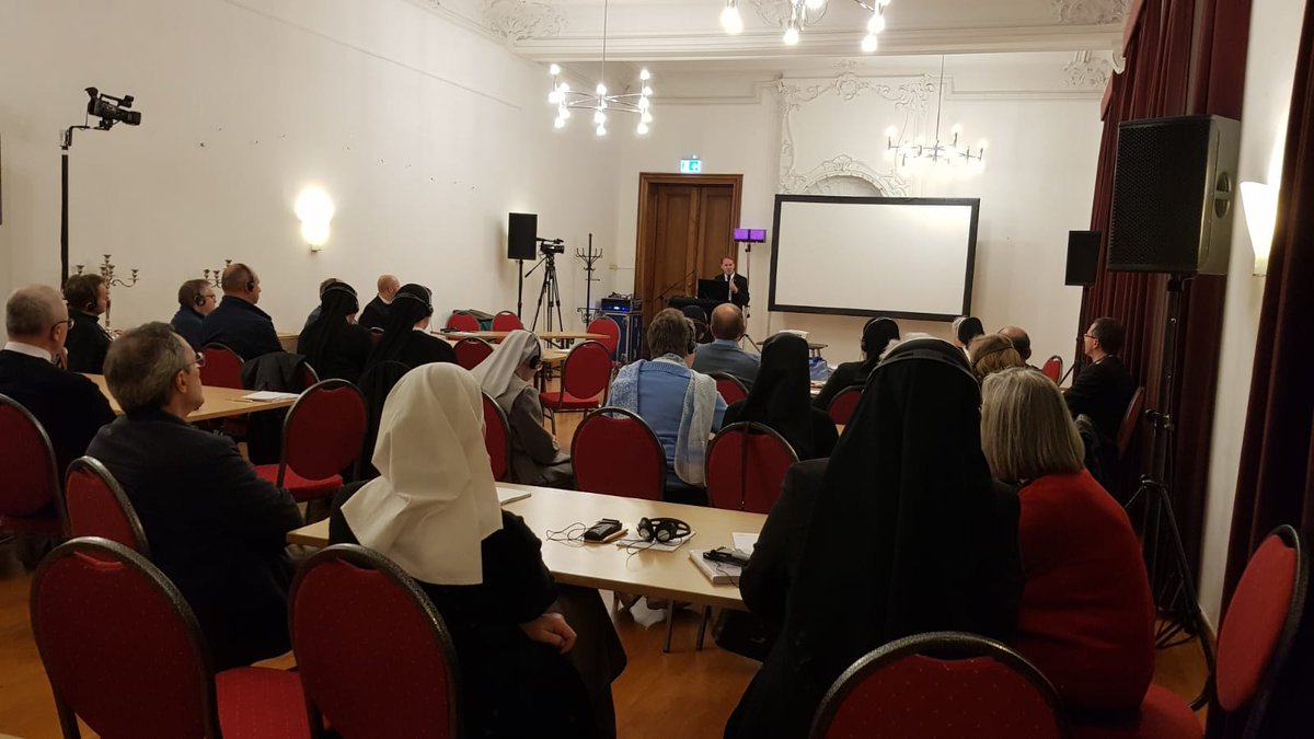20' Assembleia geral da UCESM na Abadia de Rolduc para tratar do tema "O futuro da vida religiosa na Europa"