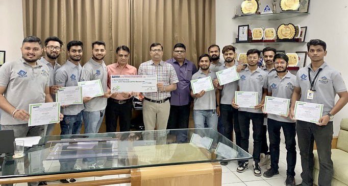 adit_cvmu's tweet photo. ADIT-CVMU
Appreciations and blessings to the team - Agastya of Automobile Engineering from President, CVM University and Principal, ADIT.
#cvmuniversity #cvm #adit_cvmuniversity #adit #aditians #agastya #evehicle #ebike #etwowheeler #ebikedesign #SmartElectricTwoWheeler https://t.co/gRlGOY72qW