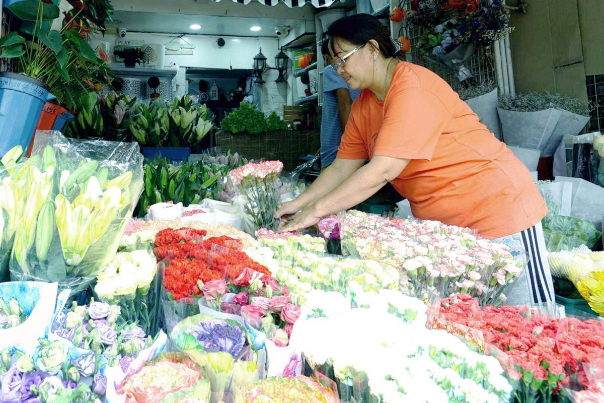 Philippine News Agency on Twitter "LOOK Julie dela Cruz, a flower