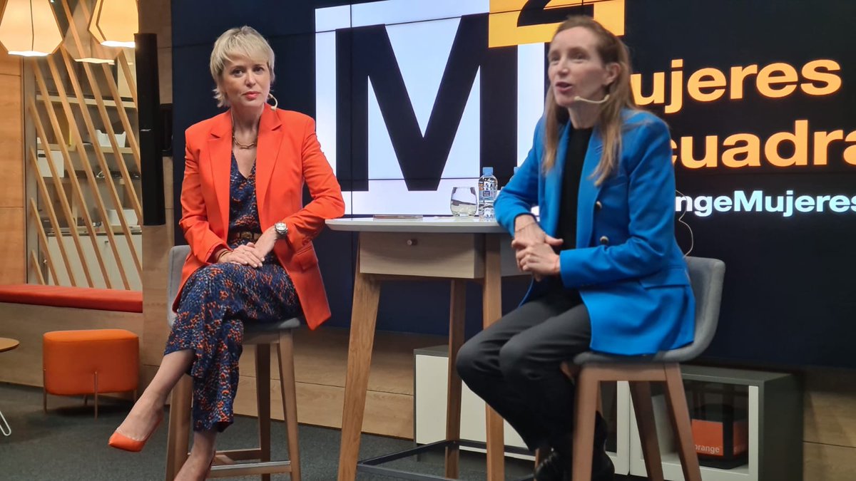 orange_es's tweet photo. Ya tenemos por aquí a @carmeartigas, Secretaria de Estado de Digitalización e Inteligencia artificial. Comienza @_MonicaSala con su introducción. https://t.co/DJmMEXwpW3