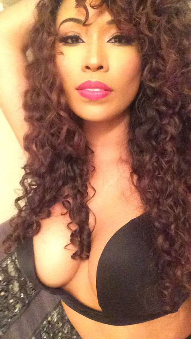 &hearts;️ https://t.co/xXNC8uw4i1<a href="/tag/tbt"class="tags"><span>#tbt</span></a>