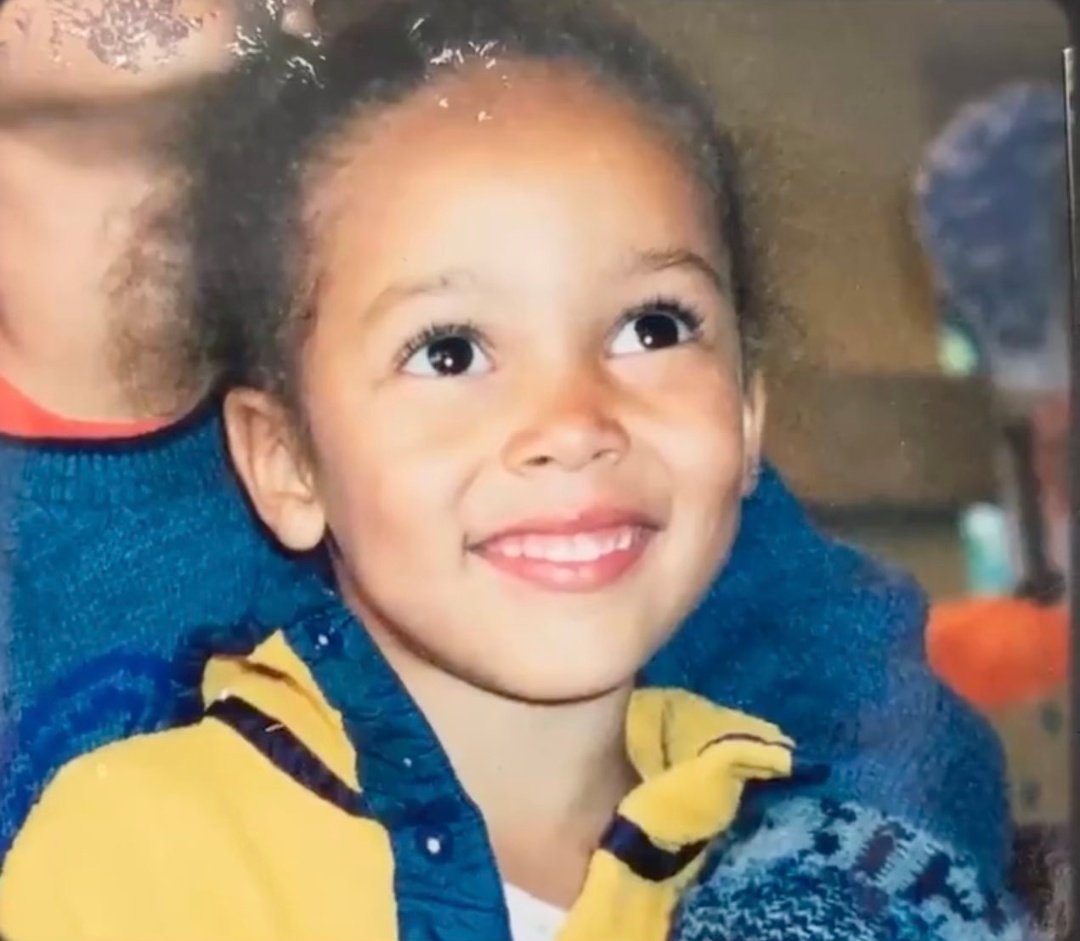 archivesdoja's tweet photo. #HappyBirthdayDojaCat ❤️ https://t.co/ezGvC7p5qf