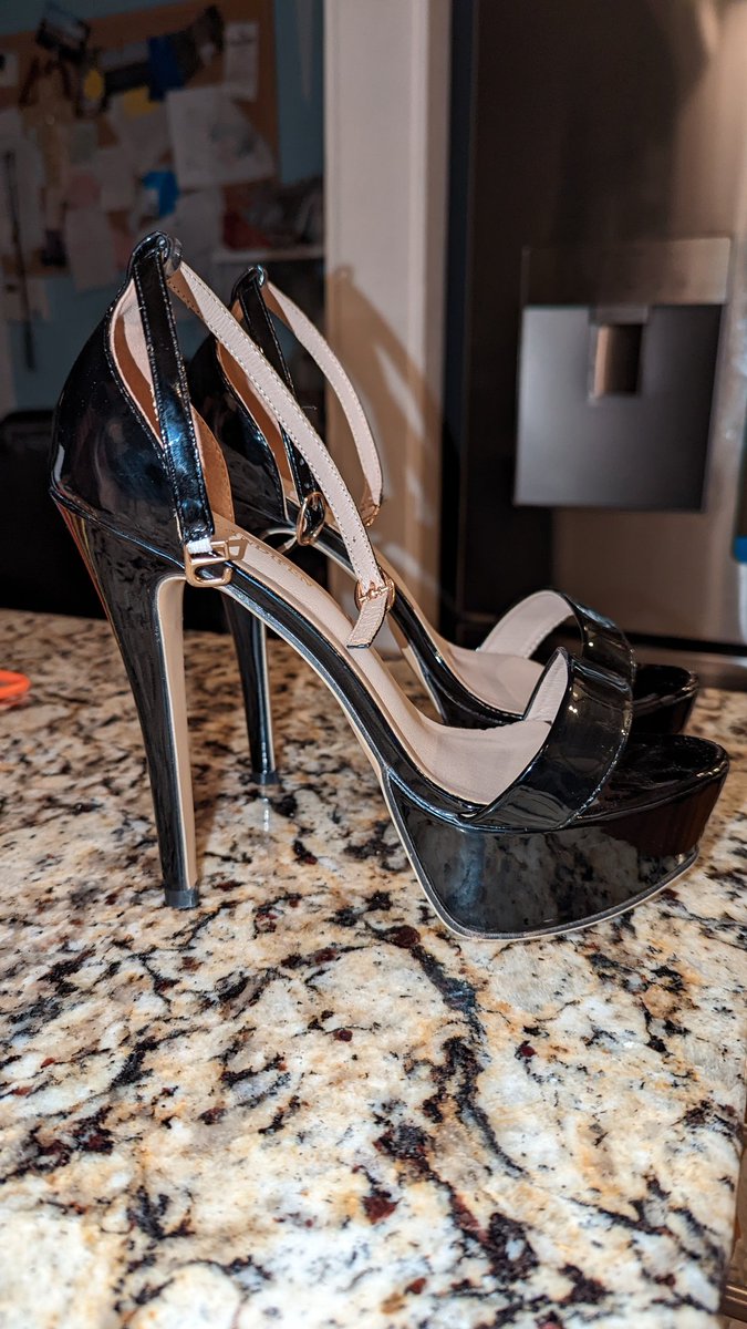 FunFetishes's tweet photo. Picked up a few pairs of new shoes! 
AvaWearsStilettos@gmail.com
https://t.co/vxv8leX4W5
#biglegs #nicelegs #highheels #heeloholic #heels  #bigcalves #thickthighs #bigass #thick #curvy #sexyshoes #sandals #stilettos  #patentheels #6inchheels https://t.co/ShSwdPLKWf