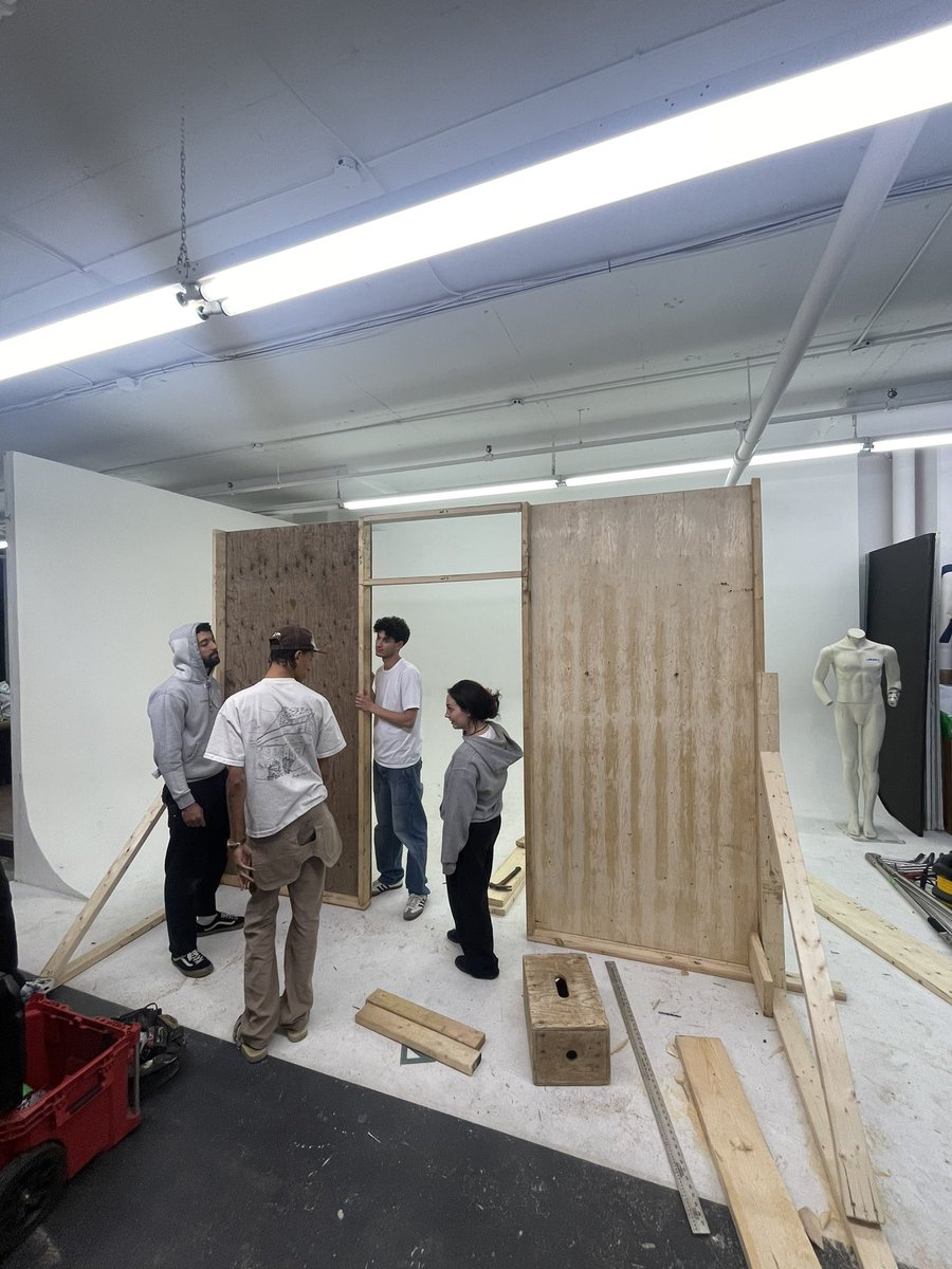 zizsound's tweet photo. “Building the legacy” https://t.co/YZNJuuci7c