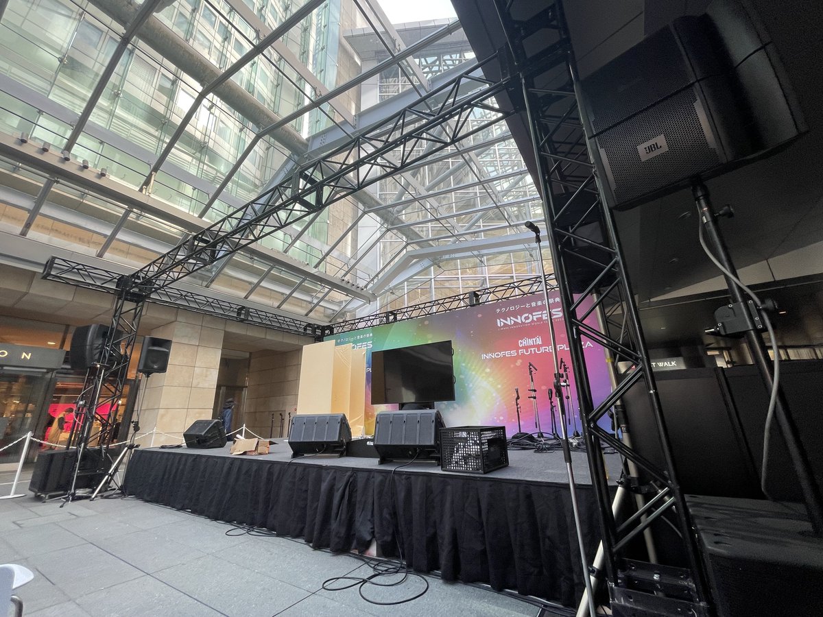sync813's tweet photo. #jwave INNOVATION WORLD FESTA #イノフェス
来場チケット 10/22(土)23(日)SOLD OUT!
▼オンライン配信 視聴チケット受付中
有料:2日通し1,980円・アーカイブ有
無料:一部コンテンツのみ視聴可・アーカイブ無
詳細はこちら:https://t.co/HTSD7BbxM0
設営中の会場の様子をお届けします!
#iw813 https://t.co/Vq3ZOsUoNf