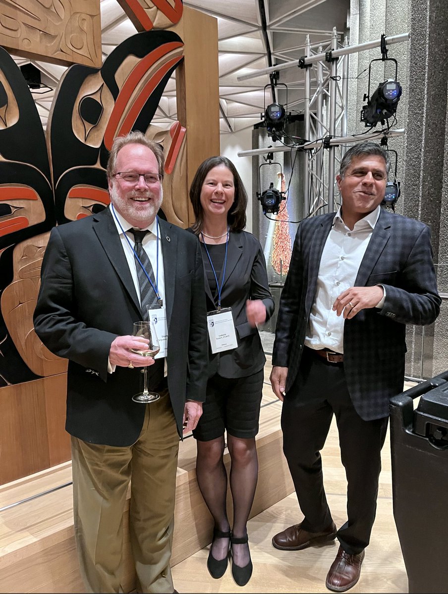 Ferguson Lab (University of Ottawa) (@labferguson) on Twitter photo 3 friends from grad school; 3 world class scientists; 2 inductees to the Canadian Academy of Health Sciences; 1 lovely evening; congratulations Stephen and Isabella 🎆🎇
<a href="/FergusonottawaS/">stephen ferguson</a>
<a href="/IsabelleAubert/">Isabelle Aubert</a> 3 friends from grad school; 3 world class scientists; 2 inductees to the Canadian Academy of Health Sciences; 1 lovely evening; congratulations Stephen and Isabella 🎆🎇
<a href="/FergusonottawaS/">stephen ferguson</a>
<a href="/IsabelleAubert/">Isabelle Aubert</a>
