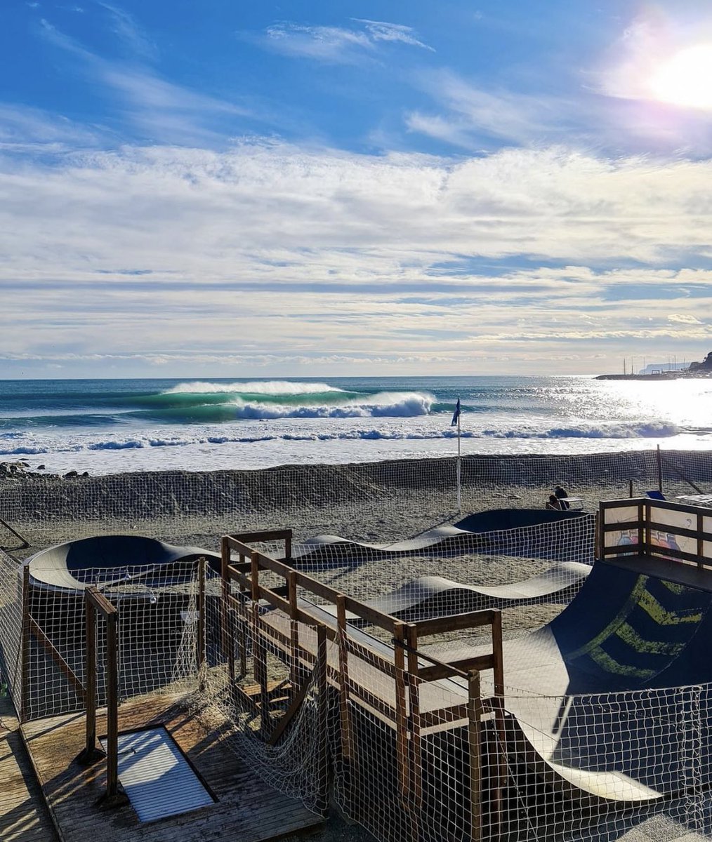 Dreaming in Italian
#italiandream #nottoday #italiansurfphotographer 

#mediterraneansea #surfingthemediterranean #swell #italiansurf #saltwater #mediterraneo #mare #surf #surfingitaly #surfitaly #wave #italy #surfing #surfingitaly #italiansurf #italysurf #surfitaly #pointbreak