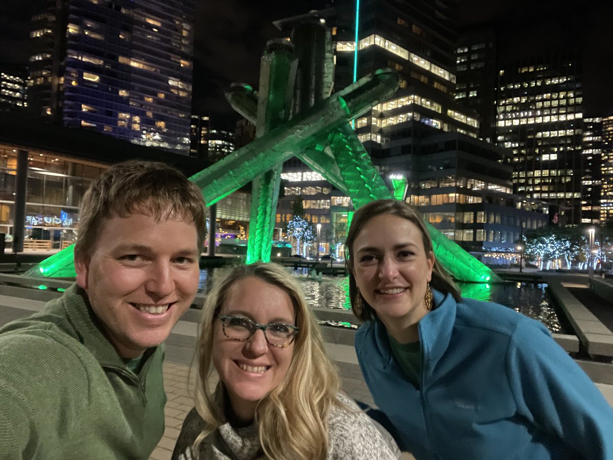 Showing our wonderful keynote <a href="/alicekeeler/">Alice Keeler</a> the #vancouver sights! #DLsympOct22