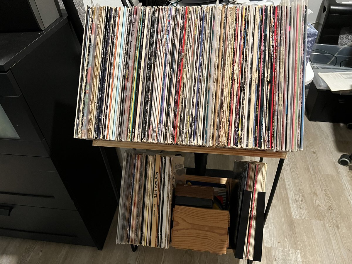 ScottSeifritz's tweet photo. I finally have a place for my vinyl! #Vinal #Happy https://t.co/h9HIFASWi4