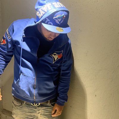 money_runitup's tweet photo. #NewProfilePic https://t.co/nmU4HjFtzw