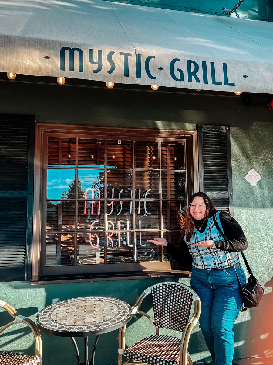 desireearroyor's tweet photo. #MysticFalls #TheVampireDiaries https://t.co/nT2lbRLUC0