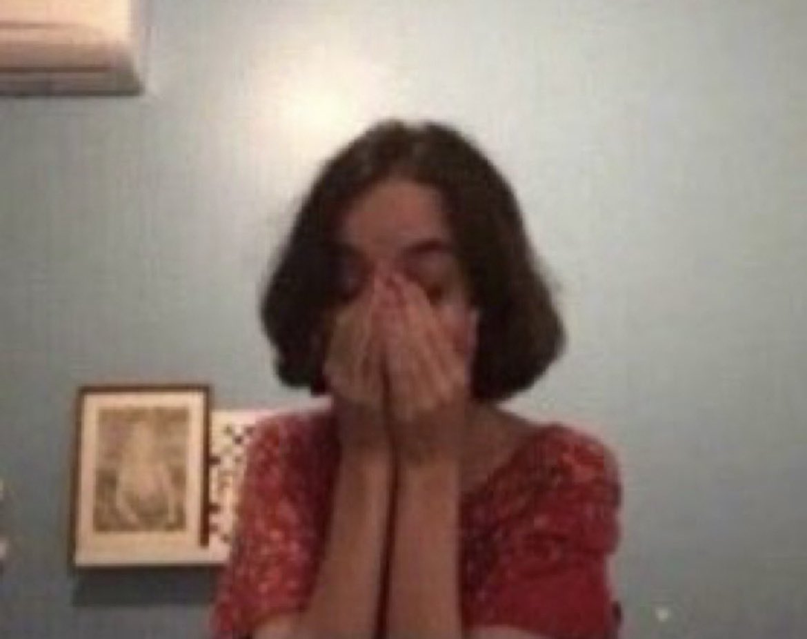 YousufMo196's tweet photo. me 2 second into KARMA  #MidnightsTaylorSwift https://t.co/d4aR5SVq1U