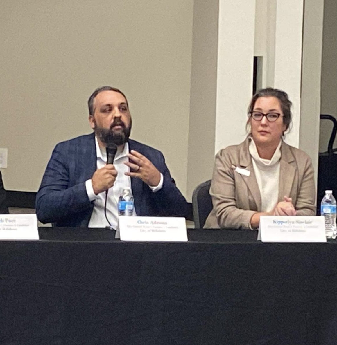 Chris4Hillsboro's tweet photo. Thank you to @Centro_WashCo for allowing us Candidates to share our thoughts tonight.

I shared my feelings that Everyone should feel that they belong where they live.

It was great to hear from other candidates and hear their passion for serving the public. https://t.co/1ubLZIZgjq