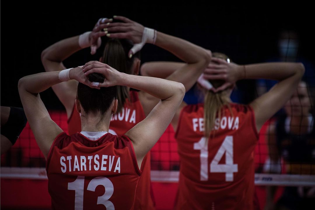 candleisburning's tweet photo. this is the best photo ever
#Startseva
#Goncharova
#Fetisova https://t.co/v3LEtIpuFt