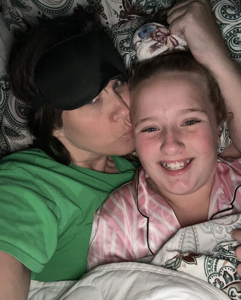 momma_baum's tweet photo. Morgan got to start celebrating her 10/21 12th birthday an hour early (we are central time) with the midnight drop of the new @taylorswift13 album. We listened to the first song before bed and will save the rest for tomorrow. Perfect nightcap! 💜#MidnightsTaylorSwift https://t.co/dAbCt28ux5