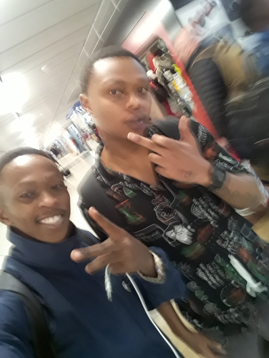 Danielr_rampai's tweet photo. Like I said at the airport the other day :" I look forward to paradise 2 " 😭🔥 👏👏🔥#freeParadise2 ! @reece_youngking https://t.co/mctMM0YpHV