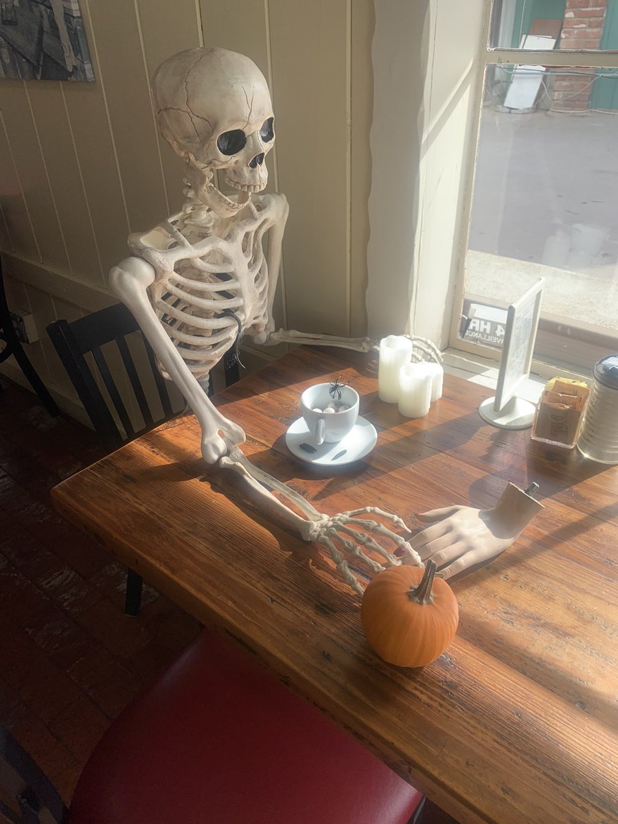 teatraceaolcom's tweet photo. The scarecrows just keep coming to Solvang drinking coffee and great guests. #syvscarecrow #solvang #visitcalifornia #visitsyv #Halloween2022 #solvangca https://t.co/g0AaobnSLI