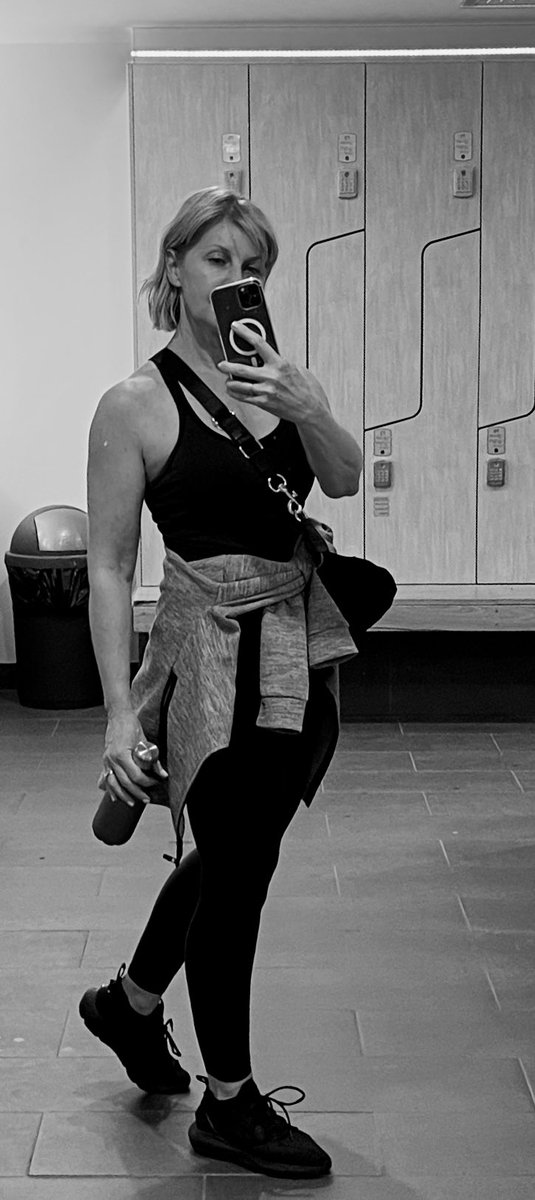 TrudyAger's tweet photo. GRIT / grit/ noun
Strength of character; perseverance and passion for long-term goals.
You’ve got this 💪🏻💪🏻💪🏻 even on days when you need a little more fuel in your tank.
#atanyage #goalsetting https://t.co/ISut0jCetN