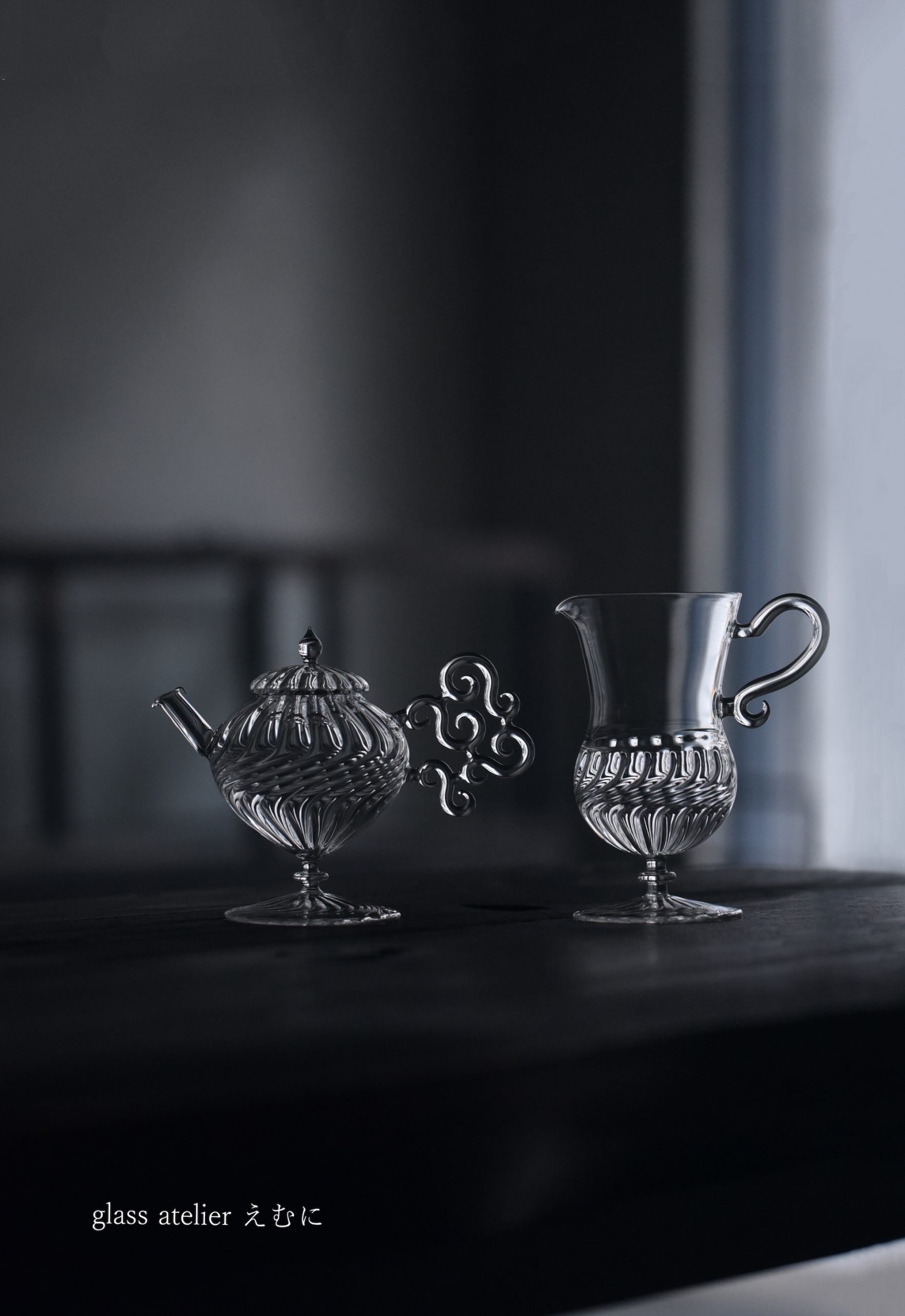 glass atelier えむに emuni 月夜の香水瓶　ガラス作家 glass atelier えむに emuni 月夜の香水瓶ガラス作家