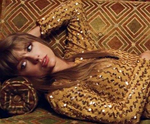 dailyIouaylor's tweet photo. https://t.co/BJHYhkG1tX