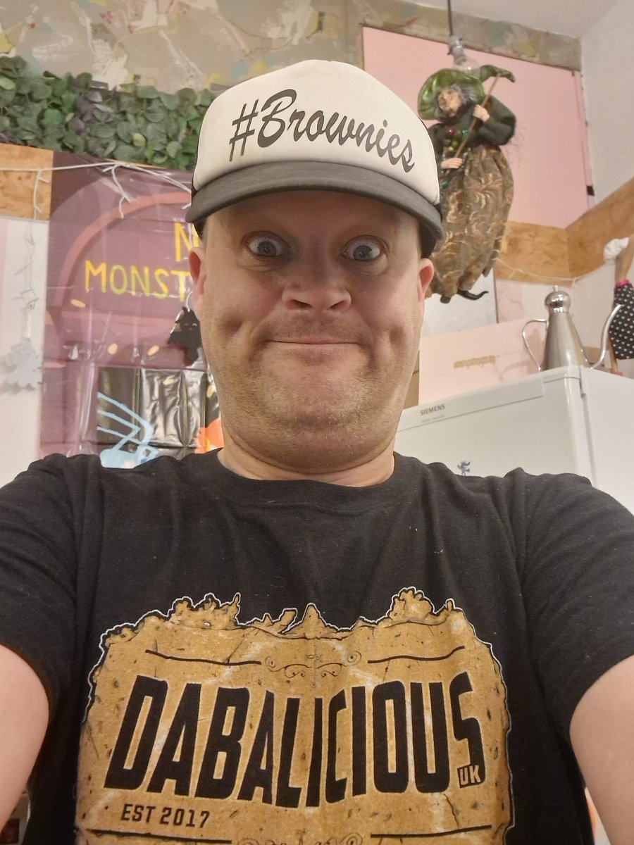 Today is a dabalicious kinda day #brownies <a href="/bakedandcaked1/">BakedandCaked</a> #Sheffield I'm a fighter not a quitter 🙃 #GeneralElection2022