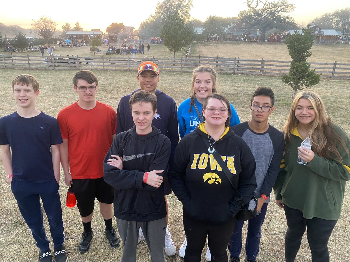 MonarchCof's tweet image. Everyone’s favorite outing to Bellevue Berry Farm 👻🎃