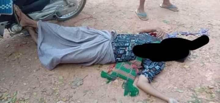 pzl_jourlm's tweet photo. At least two civilians were killed and some wounded by heavy artilleries violently shelled by jet fighters of junta military while a fierce clash between military terrorists and KNU + PDF alliance just broke out in #Karen’s Kaw Kareik town this morning. #WhatsHappeningInMyanmar https://t.co/ZobLH0b4Dy