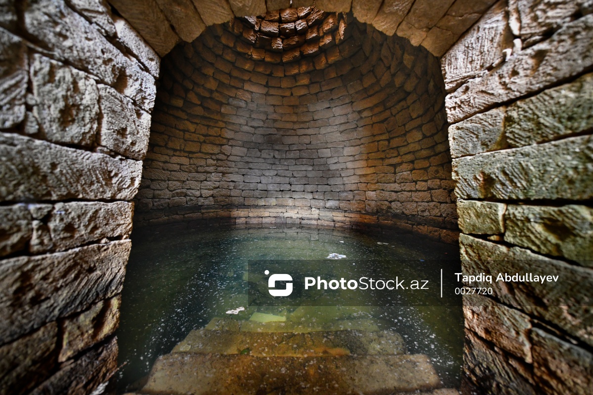 PhotoStockaz's tweet photo. Ləhiş bağlarında yerləşən üç ovdan
#ləhişbağları #ovdan #tikili #maştağa #nardaran #kürdəxanı #bakıkəndi #bağ #bakı #azərbaycan #photo #Stock #Azerbaijan #Baku #streetstyle #streetphotography
📷 Ətraflı: https://t.co/QOMa4znMSC https://t.co/SbZmyEWTDk