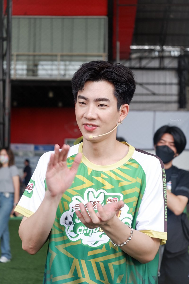 PoonimPpK's tweet photo. ตบมือเปาะแปะ💚💚
#TeamOffGun #ไมโลรวมด้อมตะลุยด่าน
#ออฟกัน #ออฟจุมพล @off_tumcial https://t.co/R8nqMdsqht