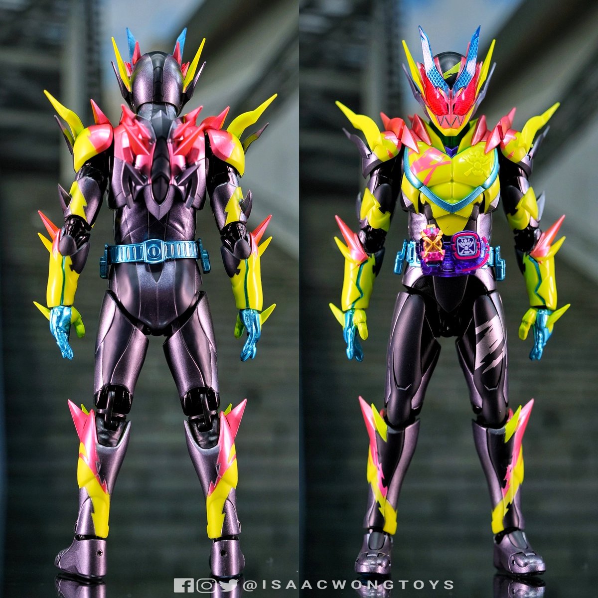 isaacwongtoys's tweet photo. [S.H.Figuarts]
Kamen Rider Ark-Zero &amp; Revice
仮面ライダーアークゼロ &amp; 仮面ライダーリバイス 😈⚡

Full Review on my Facebook Page:
https://t.co/iqBYpDrc31

#SHF #SHFiguarts #KamenRider #ArkZero #Revice #仮面ライダーアークゼロ  #仮面ライダーリバイス #IsaacWongToys https://t.co/Bo86gqvM3r