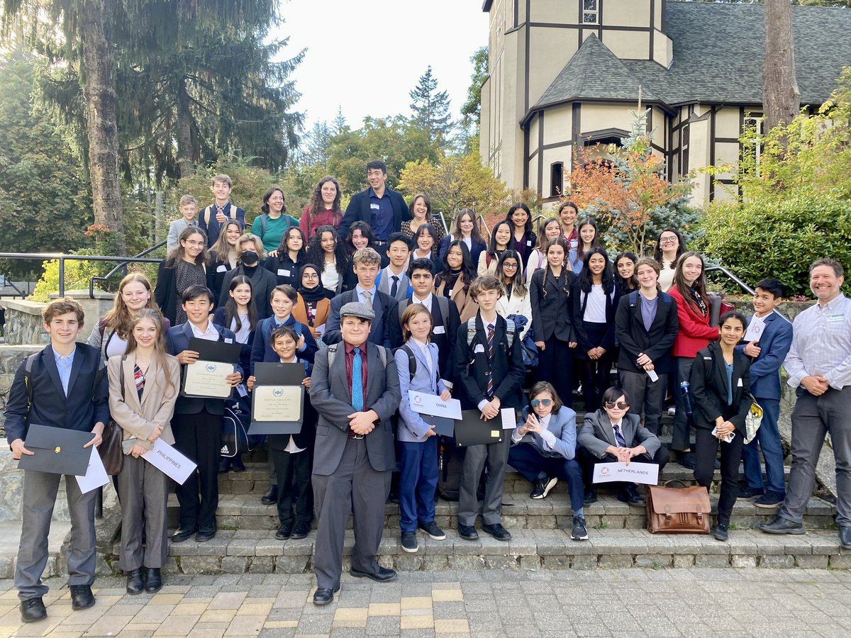 gnslit's tweet photo. First MUN conference of the year ends on a high note: big smiles, full hearts (we sang John Lennon’s Imagine at closing!), and a host of awards. Well done @glenlyonnorfolk Model UN. https://t.co/XuHaoOJ5O5