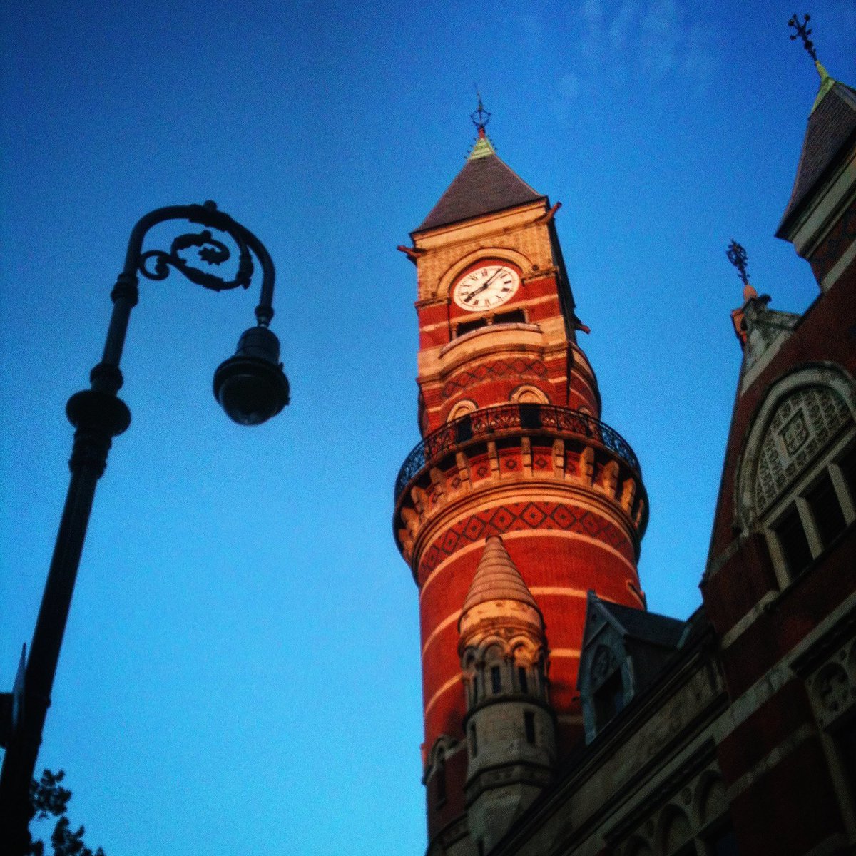 Next Thursday 10/27, 6:30pm: Songs and stories from ‘MUSIC + REVOLUTION: Greenwich Village in the 1960s’ at Jefferson Market Library. With <a href="/TerreRoche/">Terre Roche</a>, <a href="/MaryLeeKortes/">Mary Lee Kortes</a>, Mitchell Cohen, historian Stephen Petrus, Andrew Berman from <a href="/GVSHP/">Village Preservation (GVSHP)</a>, more. nypl.org/events/program… <a href="/NYPLEvents/">NYPL Events</a>