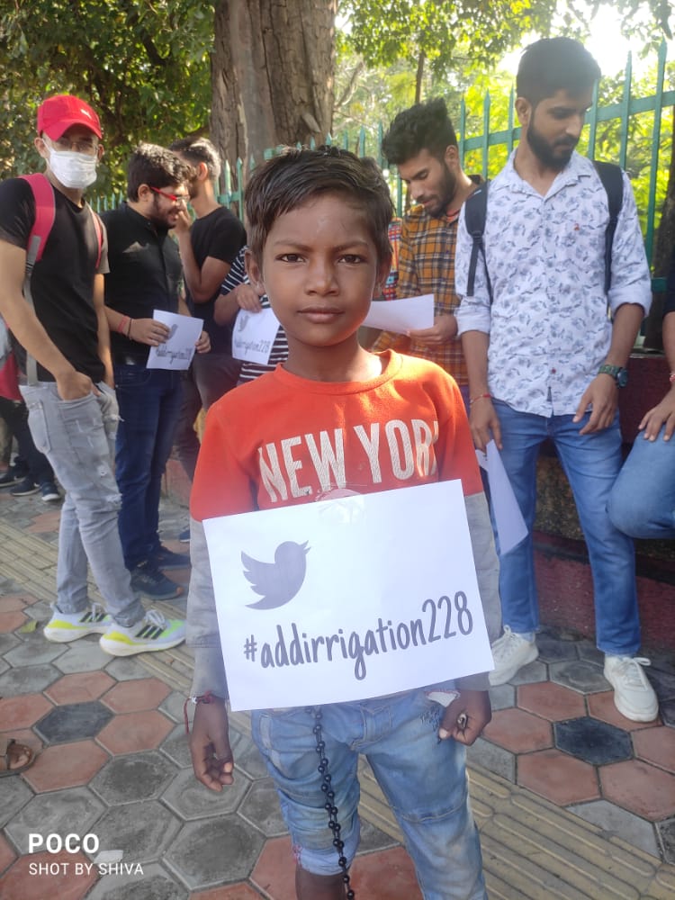 SumitUn58811642's tweet photo. @sambitswaraj #addirrigation228
#ModiInDevBhumi
पहाड़ का पानी और पहाड़ का जवानी दोनों को सिंचाई विभाग रोक सकता है।
@narendramodi ji आप तो कहते थे बर्बाद नहीं जाने दूँगा, रोक लीजिए।। 
@OfficeofDhami  अब तो सुन लीजिए।।
#केदारनाथमंदिर 
 #kedarnath    
@satpalmaharaj @pushkardhami  @ukcmo @BJP4UK https://t.co/D8mdg1rYI3