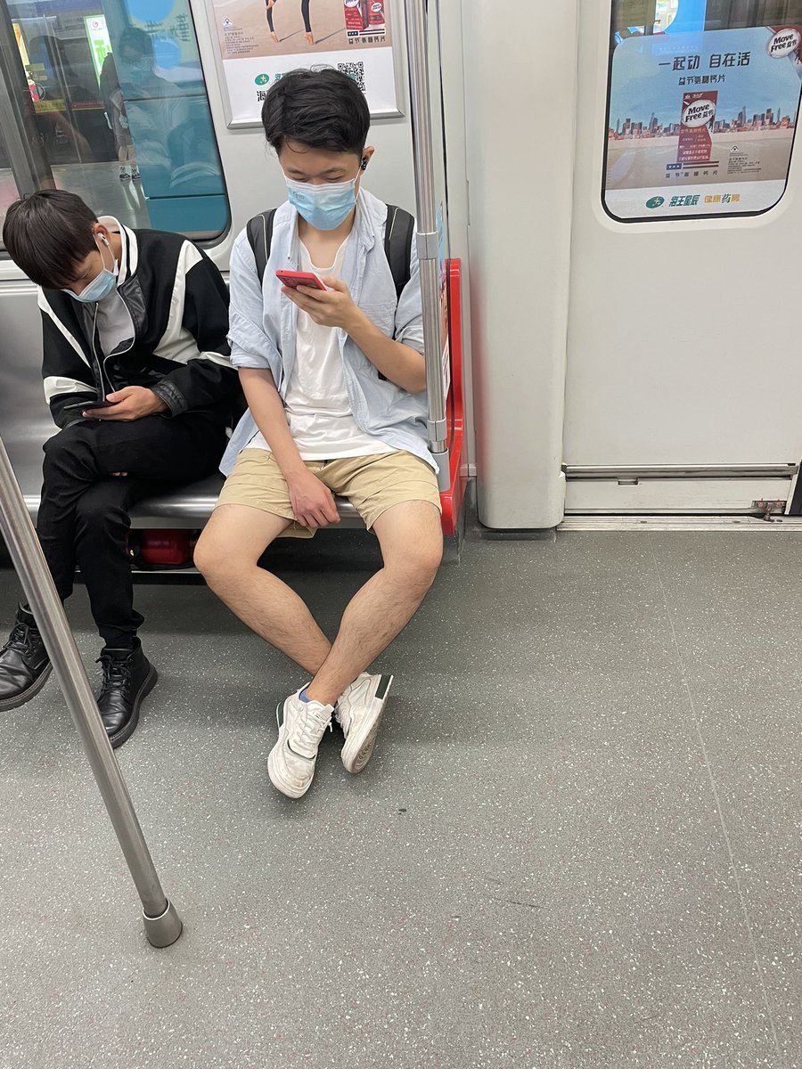 삼각지대（广州） tweet media