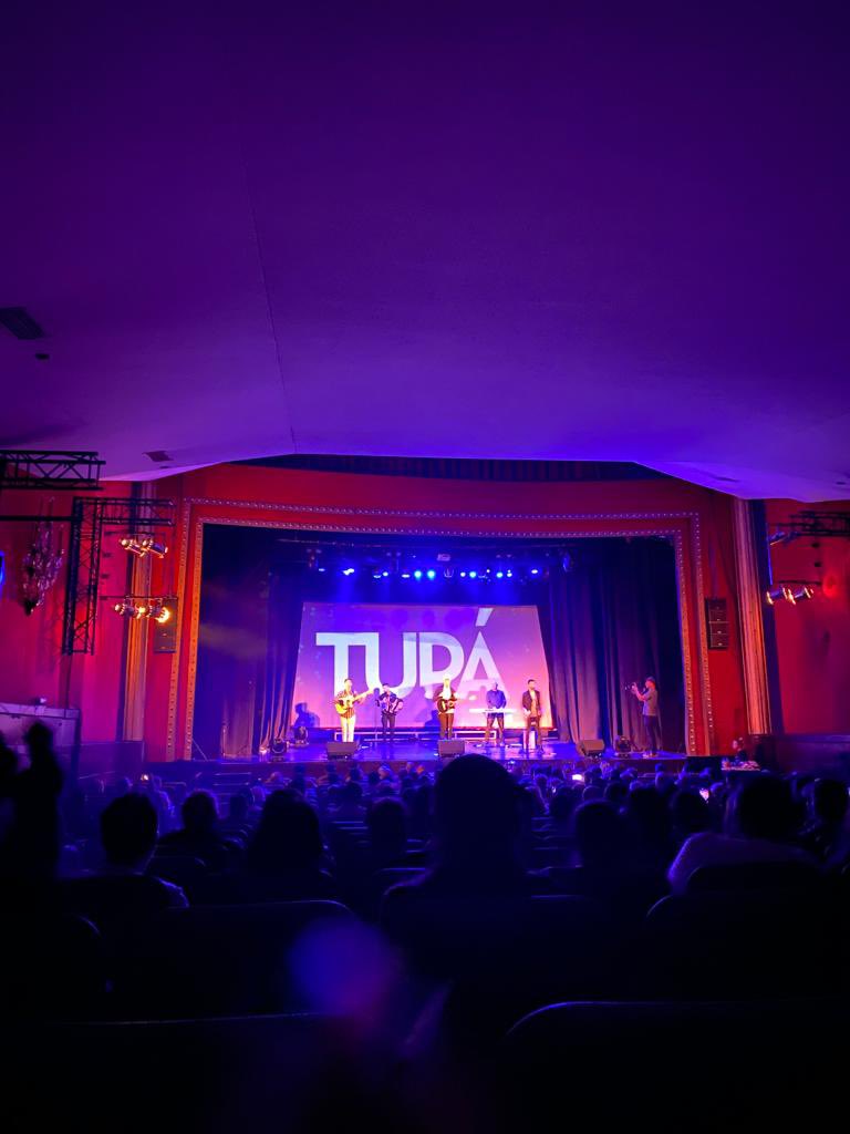 Vuestro grupo TUPÁ brilló hoy en calle Corrientes y les hicimos el aguante para los M Gierro. Que se lo metan…donde no se ve!! #redespiertos