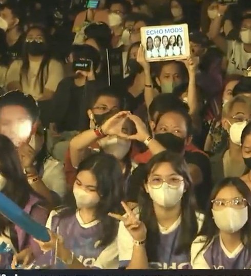 jenwialliance's tweet photo. Tita ye and tita jinky in one frame. Very supportive aahhhkkkkπ₯Ήβ¨
#Jenwi @JenniferNierva @yawiesports https://t.co/eLa5oWf5aR