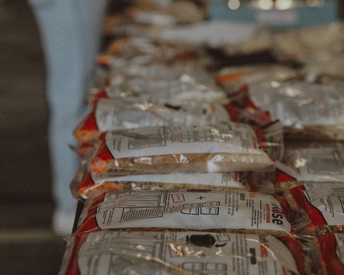 WaterfallCityZA's tweet photo. Join us from 10:00 today as we fight hunger and give our children a chance at a better, brighter future.
Register for the food packing event at @TheMallOfAfrica https://t.co/bHPKzjrcvY
🗓 21st October
⏱10:00 to 15:30
📍Mall of Africa Parkade E5 (entrance 25)
#Cityness https://t.co/TZlELOTBjk