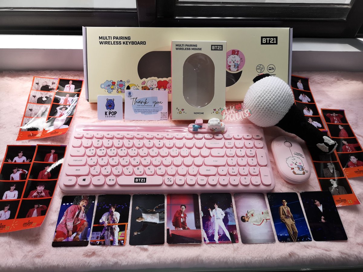 tkhauls's tweet photo. β‘βΈβΈ . . . #tkhmails ππ
αͺ . . thank you so much ulit ate andami kong budol from you basta kay rj GAKXHSKDHSKA my fave happy mail !! :') thank you sa super daming freebies ate lalo na yung army bomb π til next po ate mwaaa <3
. . . π @kpop_cosmosmnl #KPCMfeedback https://t.co/hh4AQbhyxl