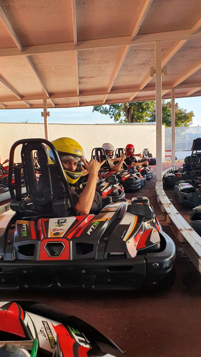 ncdredsquadron's tweet photo. Nos despedimos de la semana de #Teambuilding en Ibiza. Contentos de haber sacado un montón de ideas nuevas de #pentesting y #redteam 😈

Gracias @1NC1D3 por organizar estas jornadas llenas de buenos momentos y algún que otro codazo! https://t.co/Ckh1J9wPyK