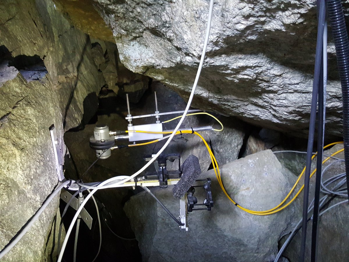 amschwand's tweet photo. I concluded the summer fieldwork season on #rockglacier Murtèl: last temperature logger readouts, last water sampling of the outflow. All sensors are now ready for the winter. Time for data analysis! https://t.co/1EcSjOqM5n