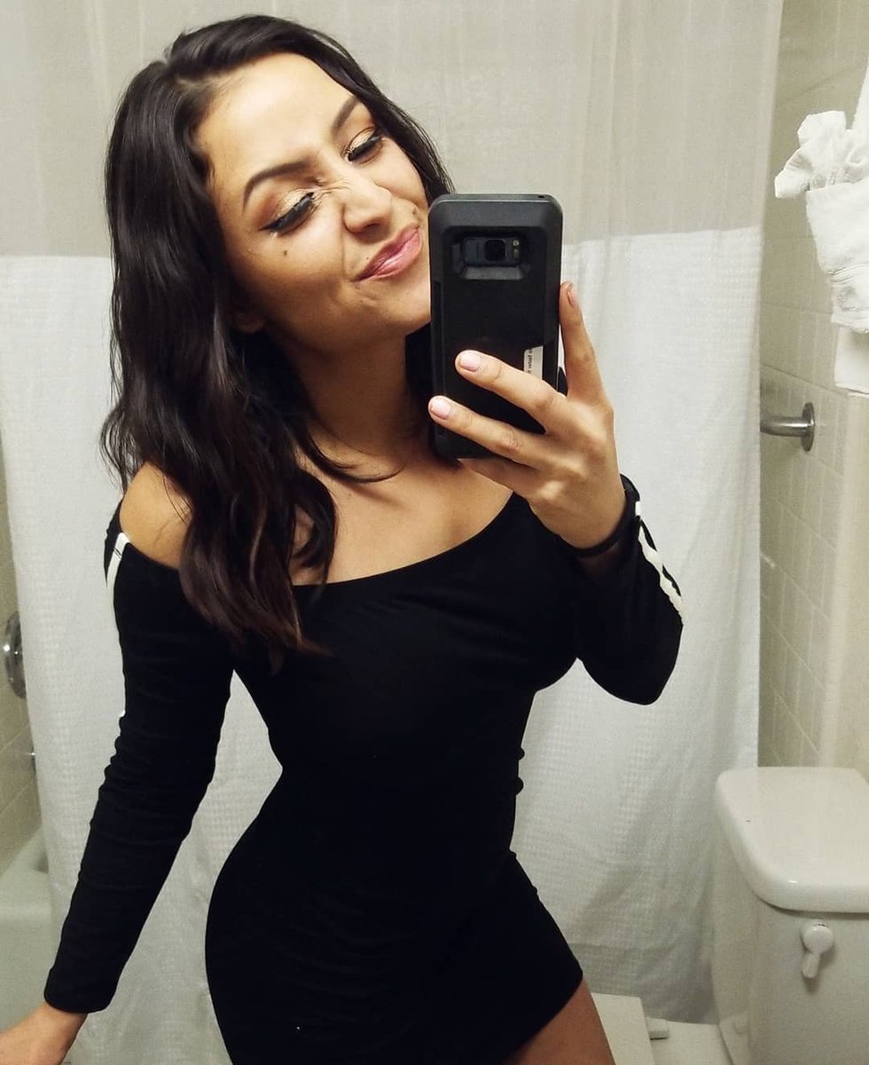 model_nel's tweet photo. https://t.co/8LydwGroJ1