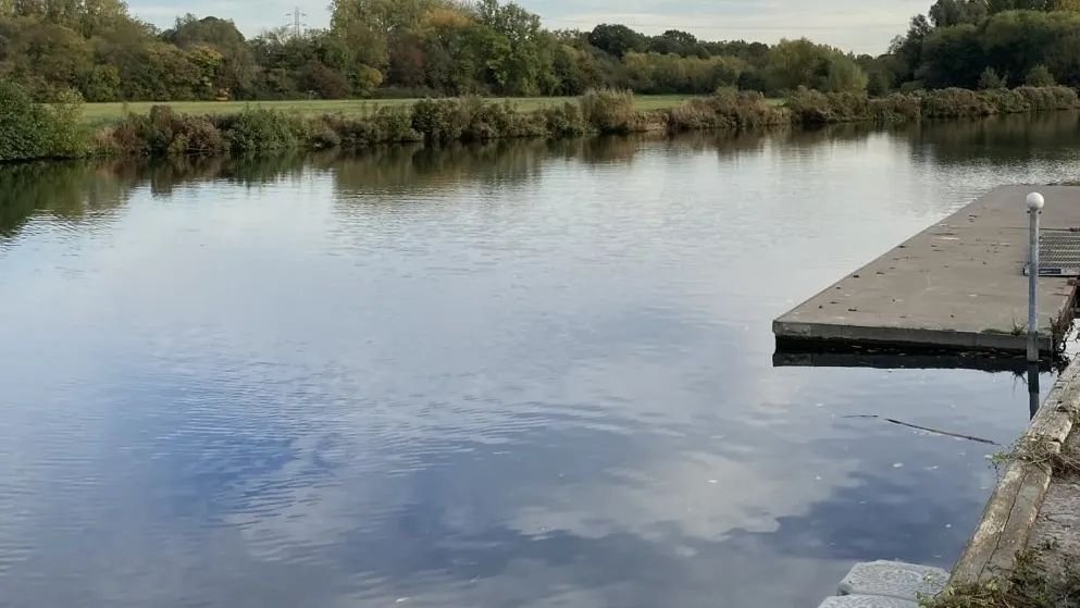 ArmySportASCB's tweet photo. A lot of work has been going on behind the scenes to complete the final touches to the new Army Rowing boathouse

They can't wait to finally open the doors next week

A great opportunity that will serve everyone in the Army Rowing community well! 

#armyrowing #britisharmysport https://t.co/Op2LqPpKP0