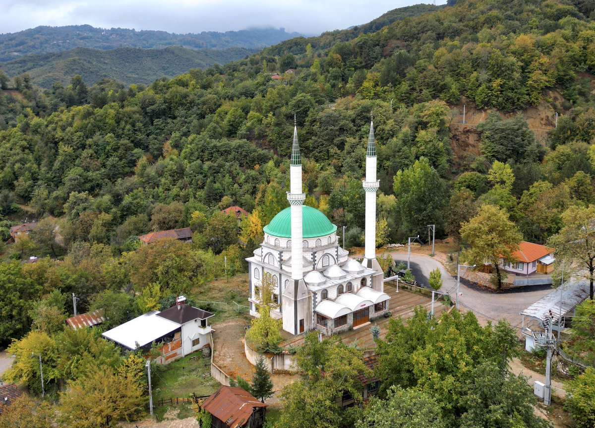 Şüphesiz Allah gönüllere ferahlık verendir. 🍁 Cumamız mübarek olsun. 🤲🏻 📍Gülbahçe #HayırlıCumalar